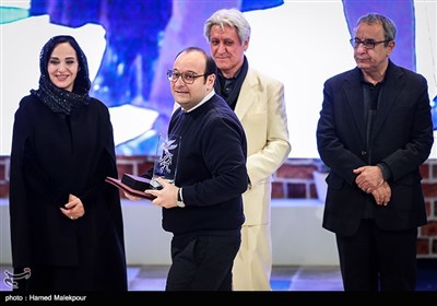 اهدای سیمرغ بلورین بهترین صداگذاری سی‌وپنجمین جشنواره فیلم فجر به سیدرضا علویان برای فیلم بدون تاریخ، بدون امضاء