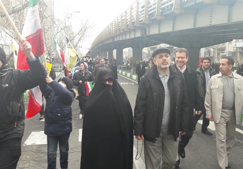 حضور رئیس دانشگاه عالی دفاع ملی در راهپیمایی 22 بهمن