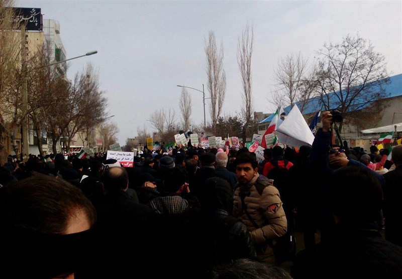 پیام حضور مردم اردبیل در راهپیمایی امروز عزت و اقتدار انقلاب بود