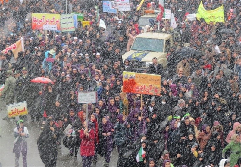 راهپیمایی 22 بهمن در خراسان شمالی سرزمین گنجینه فرهنگ‌ها آغاز شد