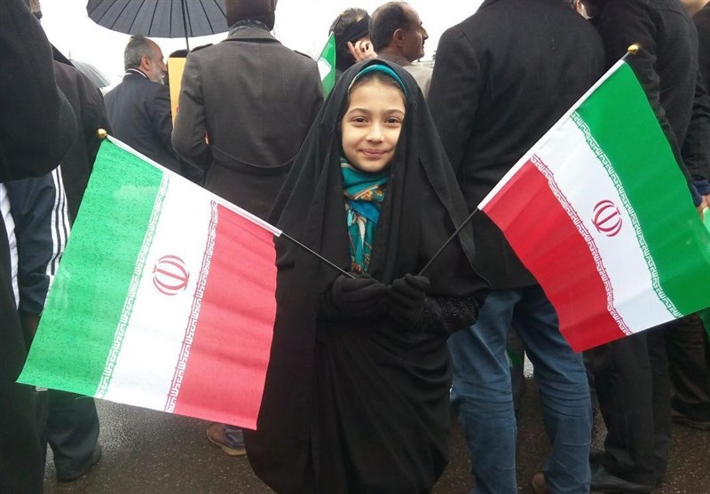 حضور پرشور مردم در راهپیمایی 22 بهمن پُتک محکمی بر پیکر استکبار است