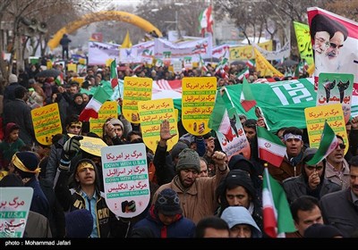 راهپیمایی 22 بهمن در زنجان