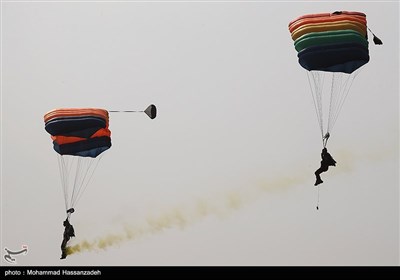 راهپیمایی 22 بهمن در تهران - 1