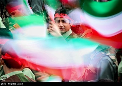 راهپیمایی 22 بهمن در تهران - 7