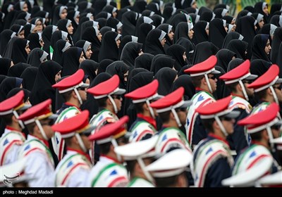 راهپیمایی 22 بهمن در تهران - 7