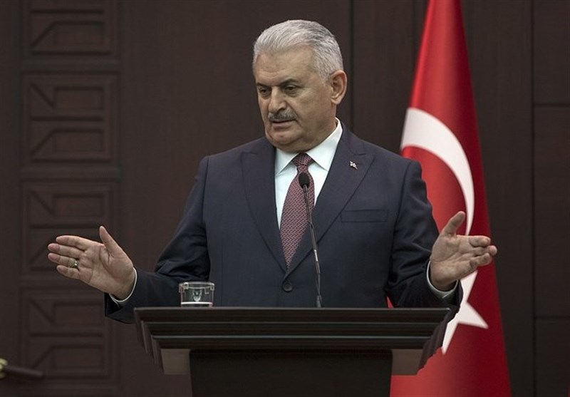 Turkish PM: Ankara, Moscow to Take Steps for Preventing Further Accidents in Syria