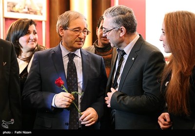 جشن پیروزی انقلاب در دمشق