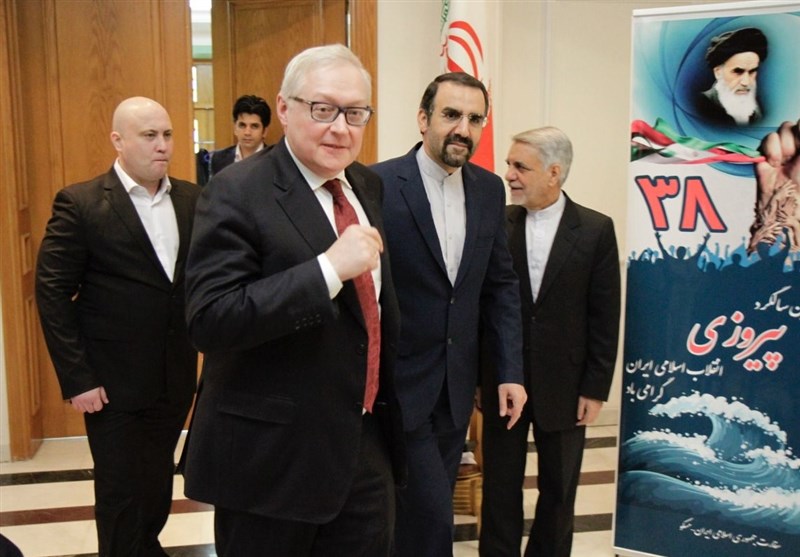 برگزاری مراسم 22 بهمن با حضور مقامات سیاسی روسیه در سفارت ایران