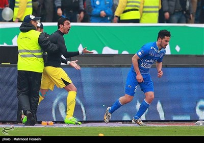 Esteghlal Edges Past Persepolis 3-2 to Claim Tehran Derby