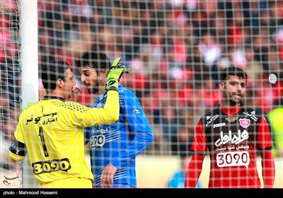 Esteghlal Edges Past Persepolis 3-2 to Claim Tehran Derby