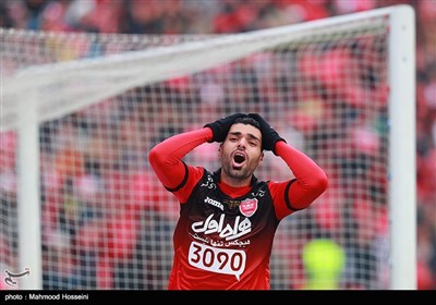 Esteghlal Edges Past Persepolis 3-2 to Claim Tehran Derby