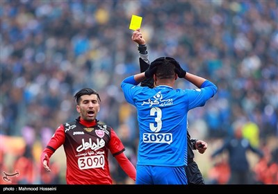 Esteghlal Edges Past Persepolis 3-2 to Claim Tehran Derby