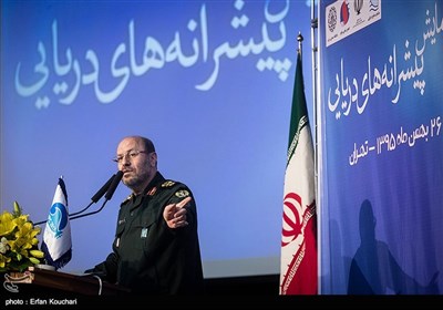 Iran Unveils Homegrown Outboard Motor