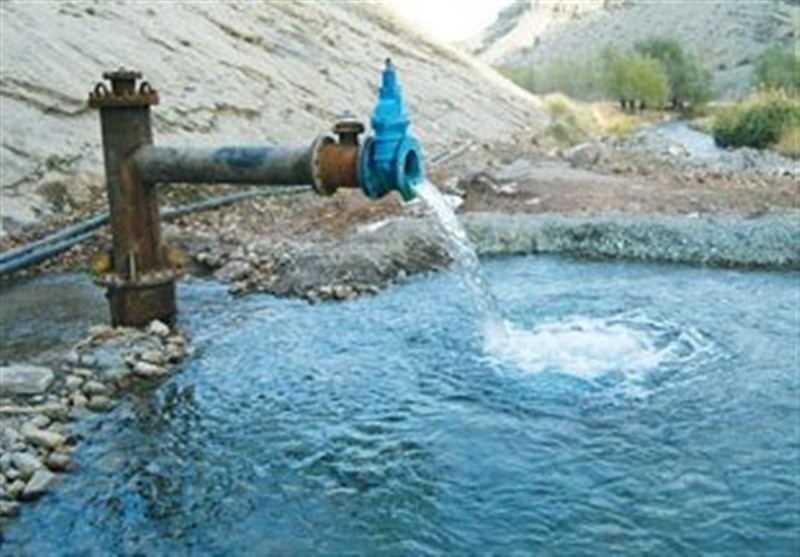 ‌اجازه هیچ گونه تعرض و دست‌اندازی به منابع آب استان یزد را نمی‌دهیم