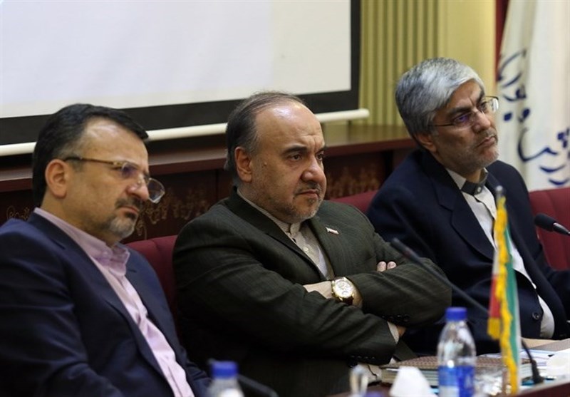 سلطانی‌فر: انتخابات فدراسیون‌ها در سال 96 با آیین‌نامه جدید برگزار می‌شود/ حضور ایران در بازی‌های کشورهای اسلامی باید مقتدرانه باشد