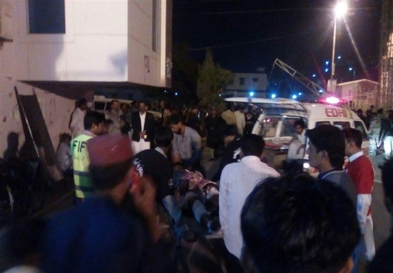 سیہون شریف دھماکہ؛ شہداء کی تعداد 80 ہوگئی، 200 سے زائد زخمی/ تصاویر