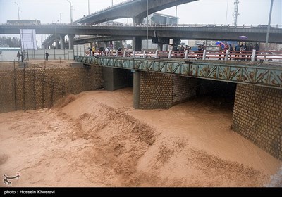  Flash Floods Hit Iran's Southern Provinces