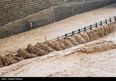  Flash Floods Hit Iran's Southern Provinces