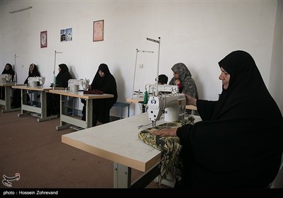پروژه های اشتغال زایی برای زنان سرپرست خانوار توسط نیروی زمینی سپاه پاسداران انقلاب اسلامی