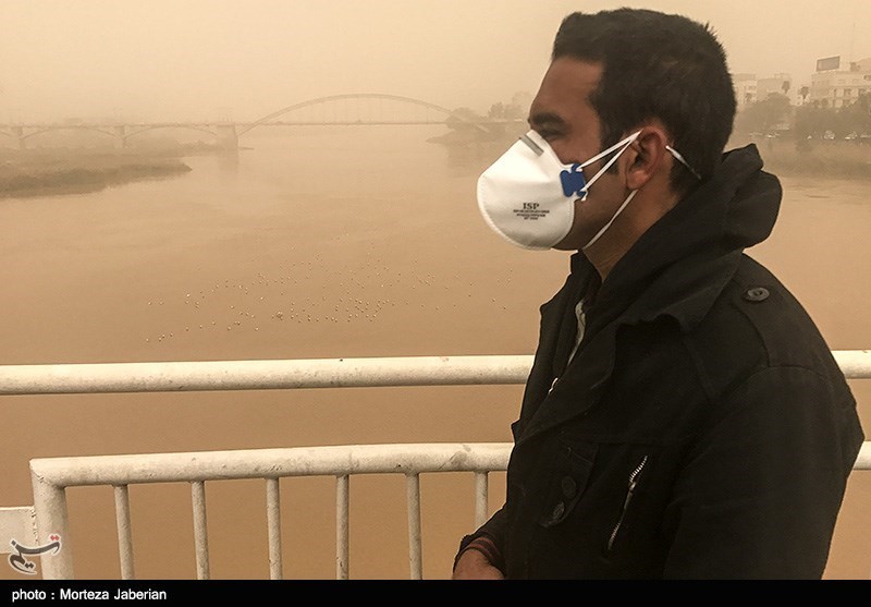 Iranian Parliament Urges Int&apos;l Cooperation for Tackling Dust Pollution