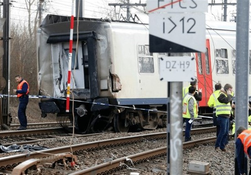 One Killed, 20 Hurt as Train Derails in Belgium