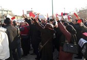 تجمع مردم مقابل مجلس در حمایت از استیضاح وزیر راه + عکس
