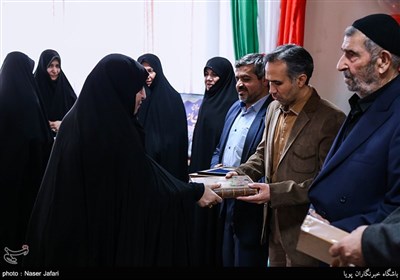 مراسم نکوداشت خّیر مدرسه ساز مدرسه شاهد امام حسین (ع) منطقه 14 شهر تهران 