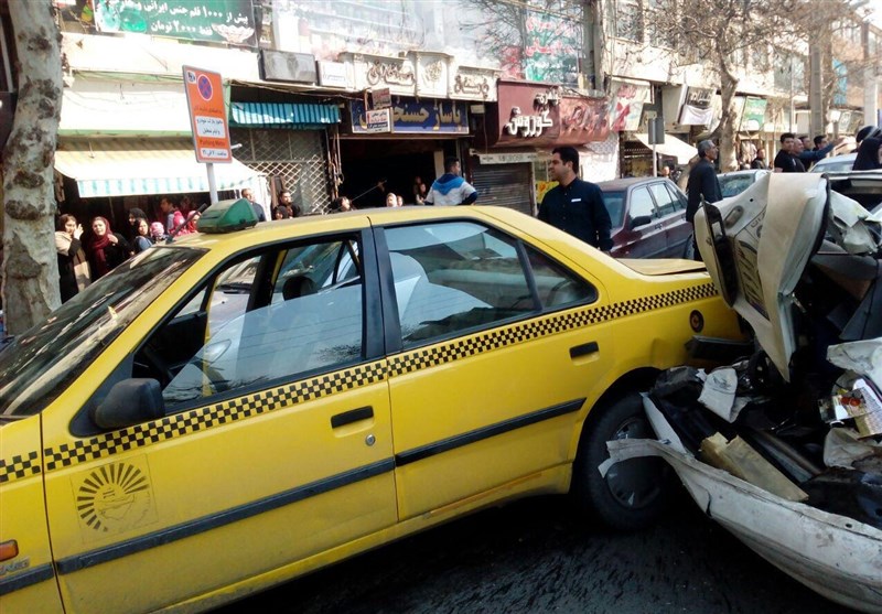 عدم مهارت در کنترل اتوبوس واحد، علت تصادف در کرج/ اتوبوس &quot;دزدی&quot; نبوده است