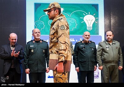 تقدیر از سربازان نمونه وزارت دفاع در نهمین جشنواره جوان سرباز