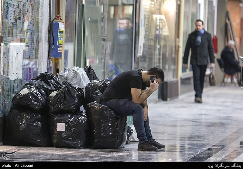 ادامه استقرار کسبه پلاسکو در مجتمع نور تهران