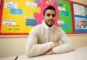معلم مسلمان انگلیسی از سفر به آمریکا بازماند/ «میاه»: با من مثل یک جنایتکار رفتار شد+فیلم