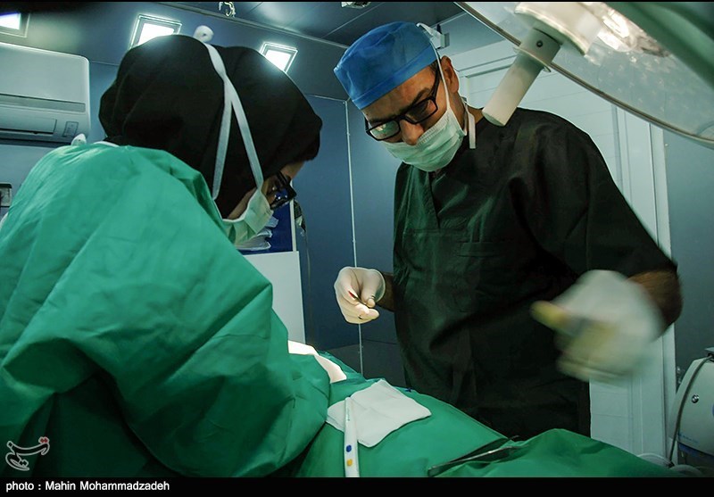 IRGC Moves Iran’s Biggest Portable Field Hospital to Kermanshah