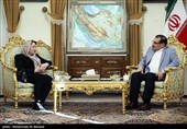 دیدار رئیس مجلس سوریه با علی شمخانی