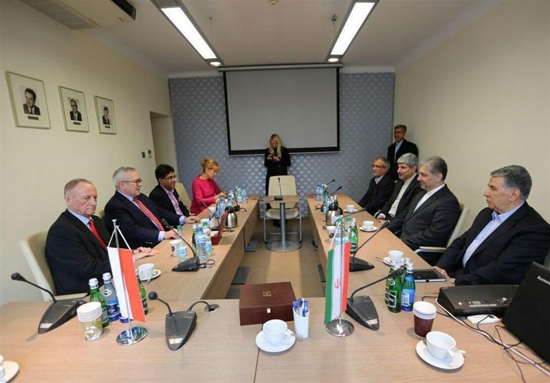 بهبود روابط بانکی پیش‌ زمینه توسعه روابط تجاری ایران و لهستان است