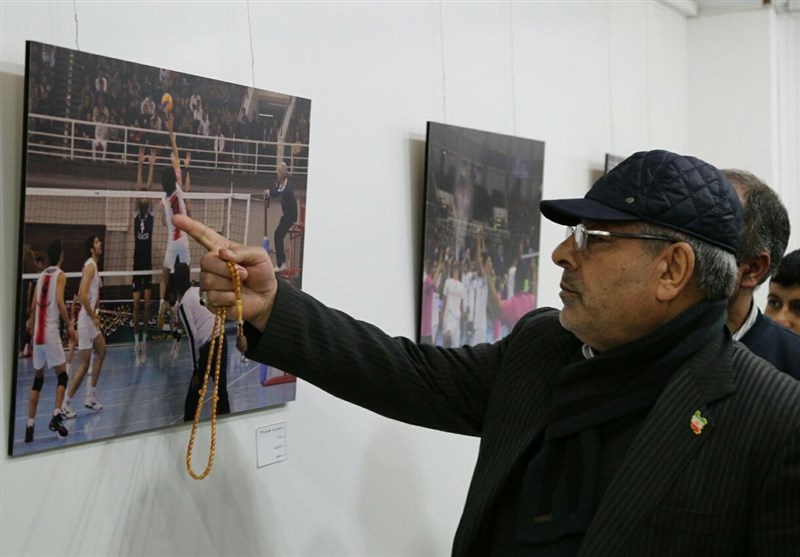 نمایشگاه عکس &quot;ارومیه پایتخت والیبال&quot; مورد توجه دولتمردان