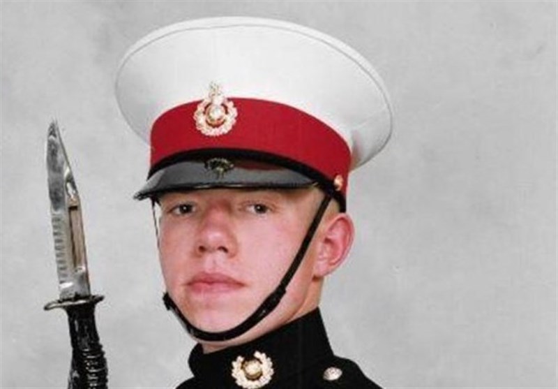 خودکشی تفنگدار دریایی سلطنتی انگلیس 8 سال پس از اعزام به افغانستان + تصاویر