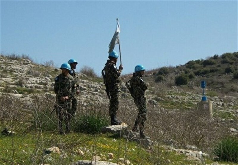 Israeli Troops Fire 5 Smoke Bombs at Lebanese Protesters