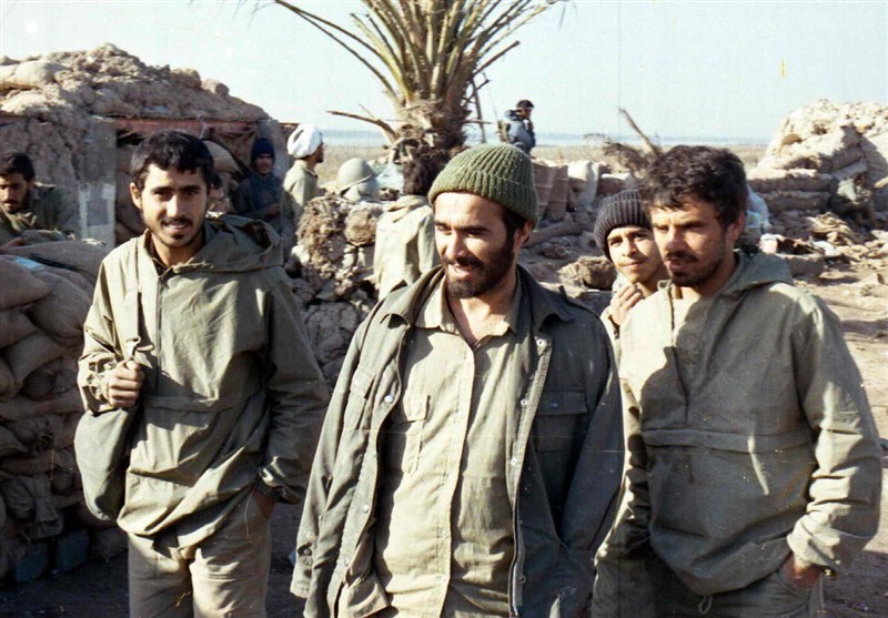 جنگ در آینه خاطرات-3|ابتکارحسین خرازی در اسارت 10 هزار سرباز عراقی