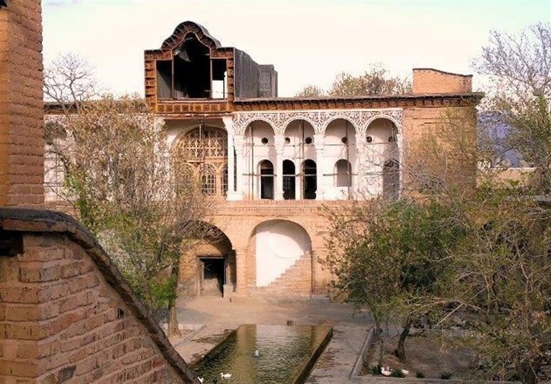 واگذاری بنا‌های تاریخی استان کردستان به بخش خصوصی