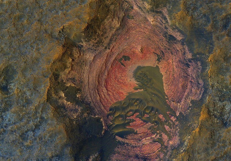 نخستین تصویر ناسا از سنگ بستر مریخ