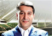 خودروهای موجود در انبار با دلار 3800 تومانی پارسال ساخته شده/وزارت صنعت پاسخگوی گرانی خودرو باشد