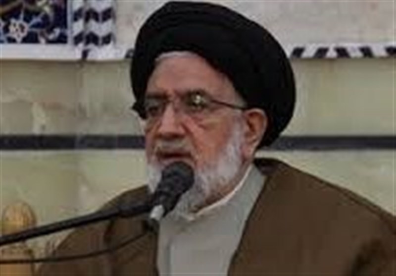 قم| امام خمینی (ره) به ایران عزت و استقلال داد