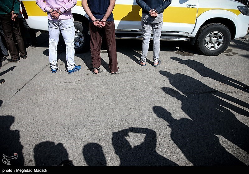10 سارق با 26 فقره سرقت در بجنورد دستگیر شدند