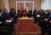 روحانی لأردوغان: إیران ضد إنتهاک سیادة دول المنطقة سیما سوریا والعراق