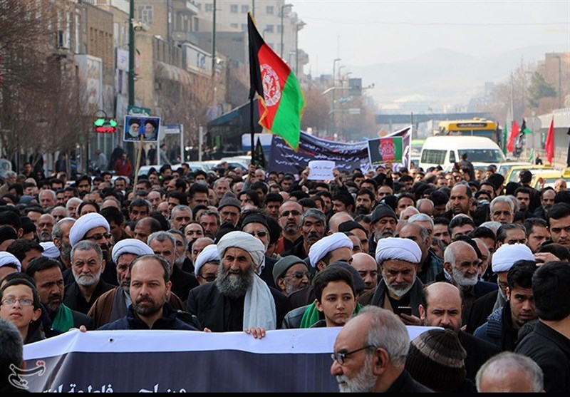 اجتماع عظیم مهاجرین افغانستانی در روز شهادت حضرت زهرا (س) + تصاویر