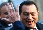 مبارک آزاد اما در مصر باقی می‌ماند