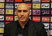 منصوریان: بازی‌های لیگ را دست‌کم نمی‌گیریم و به اتفاقات هفته‌های آینده امیدواریم/ محرومیت از نقل‌وانتقالات توفیق اجباری نبود