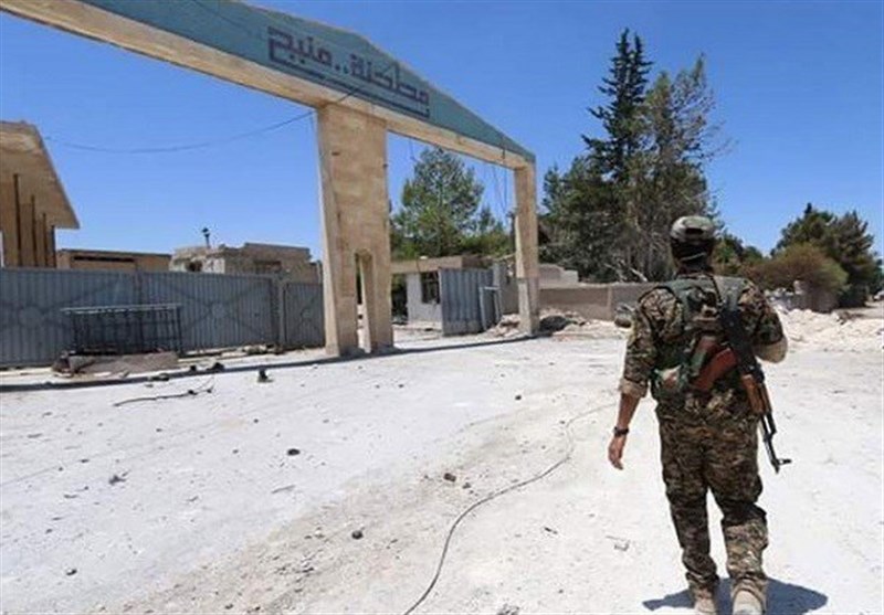 Syrian Forces Enter Key Area of Manbij, Raise Syria Flag