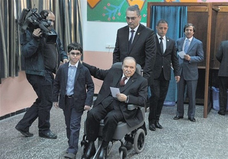 اولین واکنش بیمارستان ژنو به وضعیت جسمی بوتفلیقه/ اعلام تصمیمات مهم ریاست جمهوری الجزایر