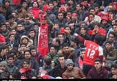 واکنش باشگاه تراکتورسازی به شعار علیه پرسپولیسی‌ها در فرودگاه تبریز